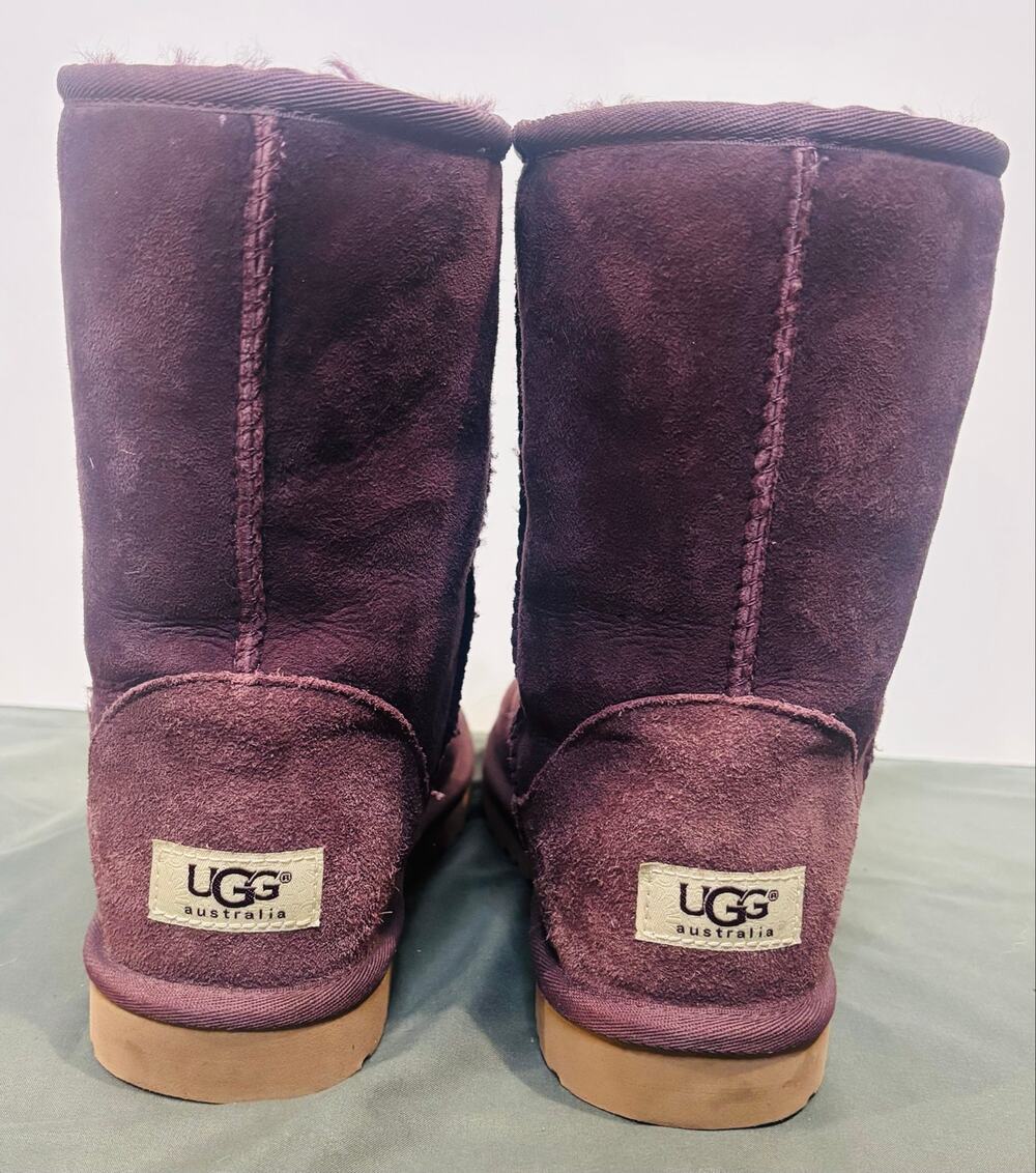 UGG Australia Classic Short Shearling Suede Boots Purple Plum Women’s 8
